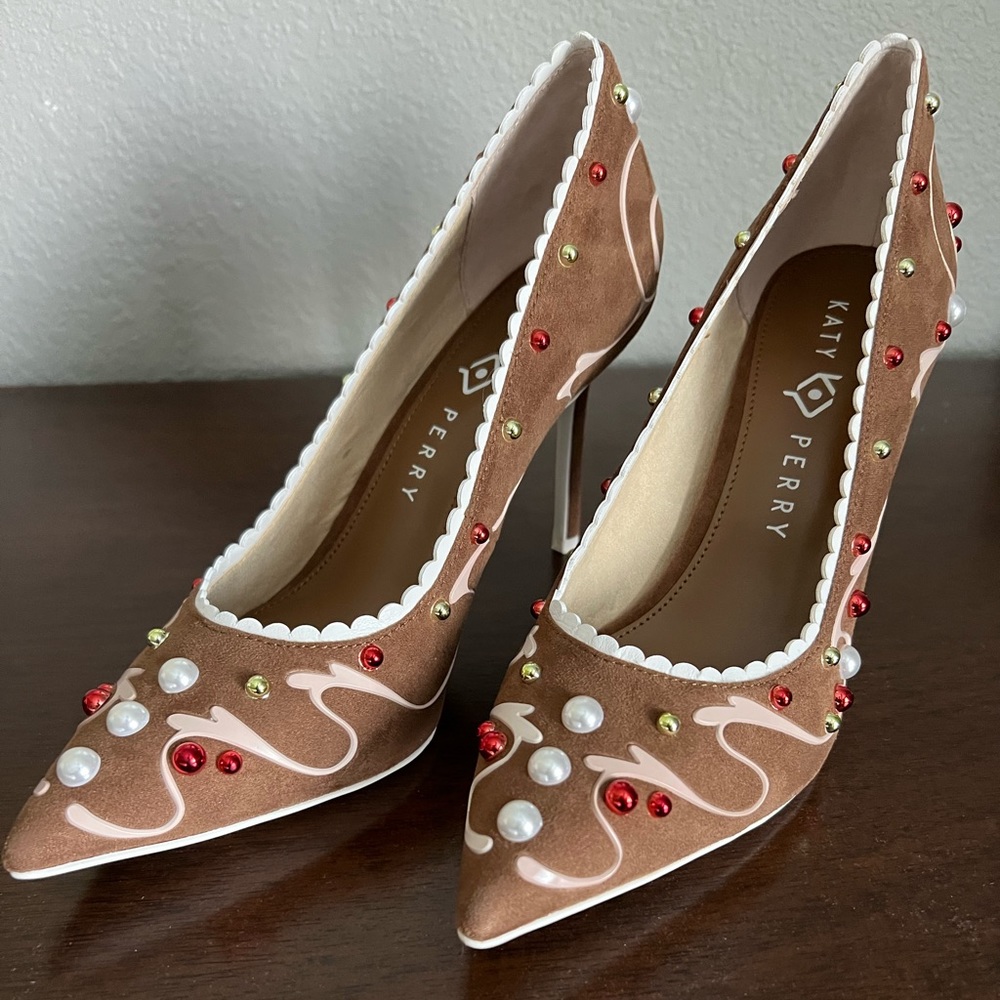 BRAND NEW Katy Perry Ginja Pumps